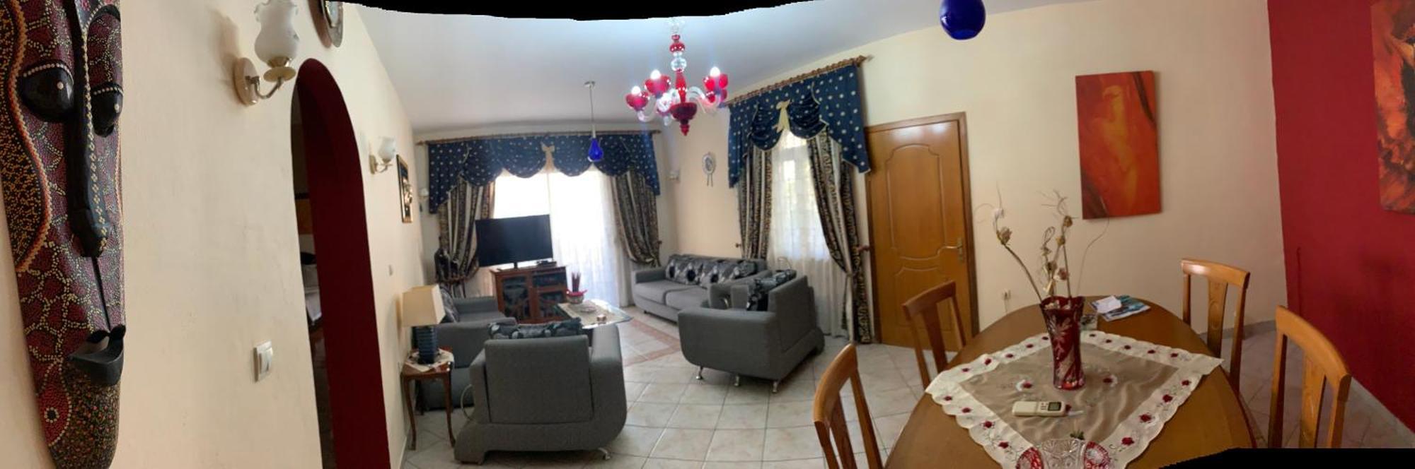 Christina'S House With 2 Bedrooms And Free Parking ジロカストラ エクステリア 写真